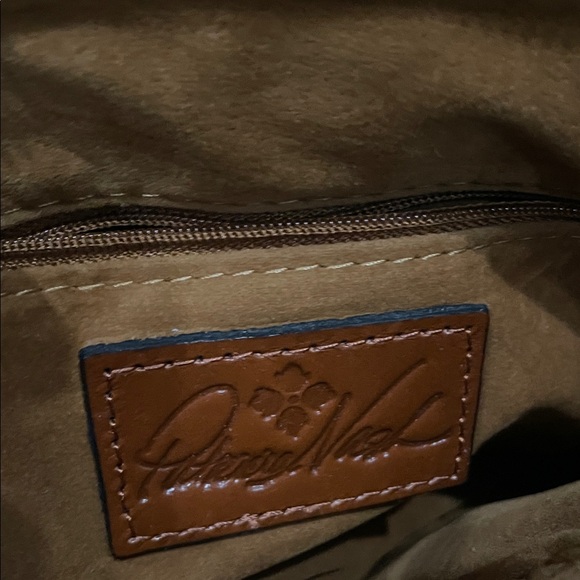 Patricia Nash Cream Embossed Crossbody Bag - Picture 2 of 9